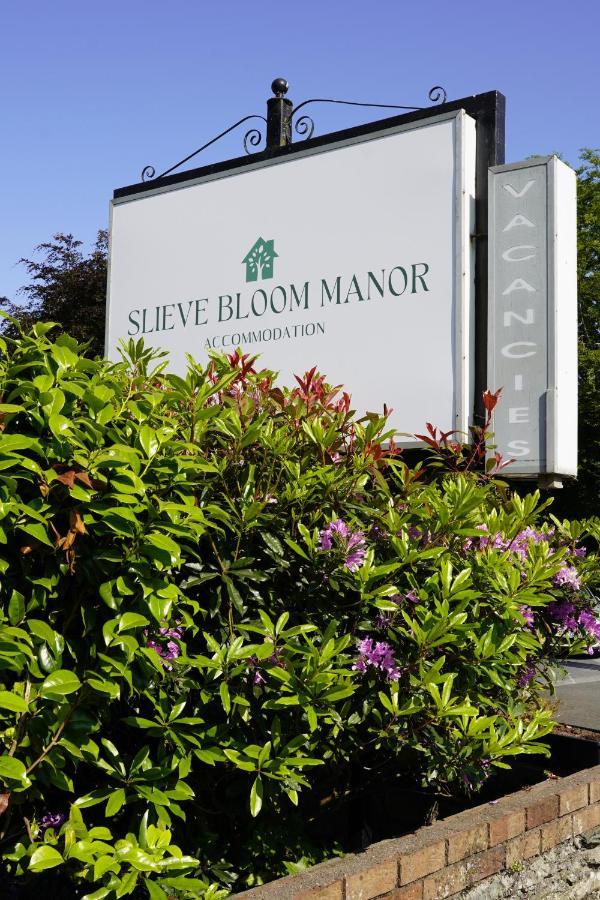 Slieve Bloom Manor Hostel Киларни Екстериор снимка